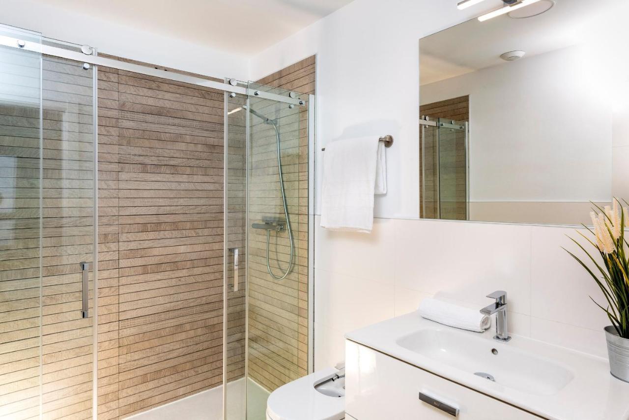 Deluxe Astoria Triana II Acogedor Y Tranquilo Appartement Sevilla Buitenkant foto