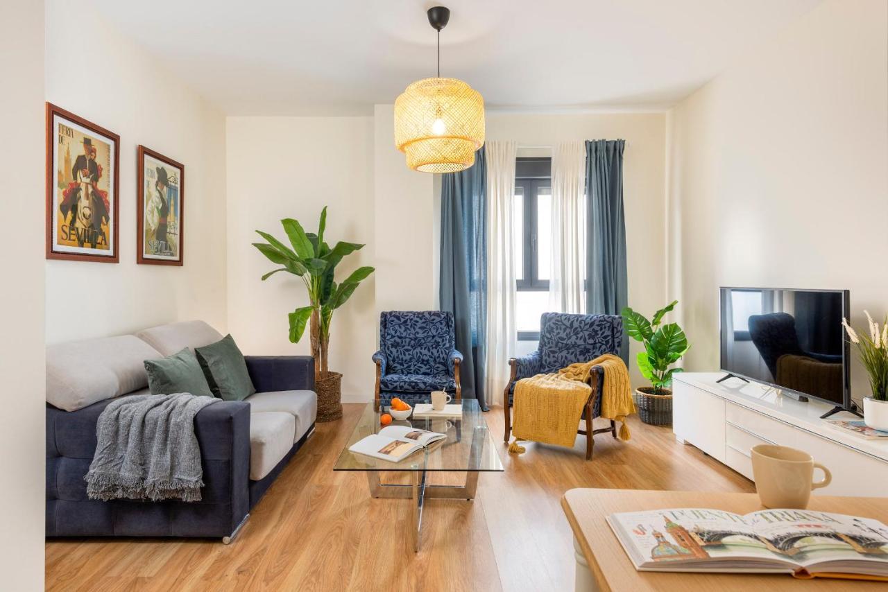 Deluxe Astoria Triana II Acogedor Y Tranquilo Appartement Sevilla Buitenkant foto