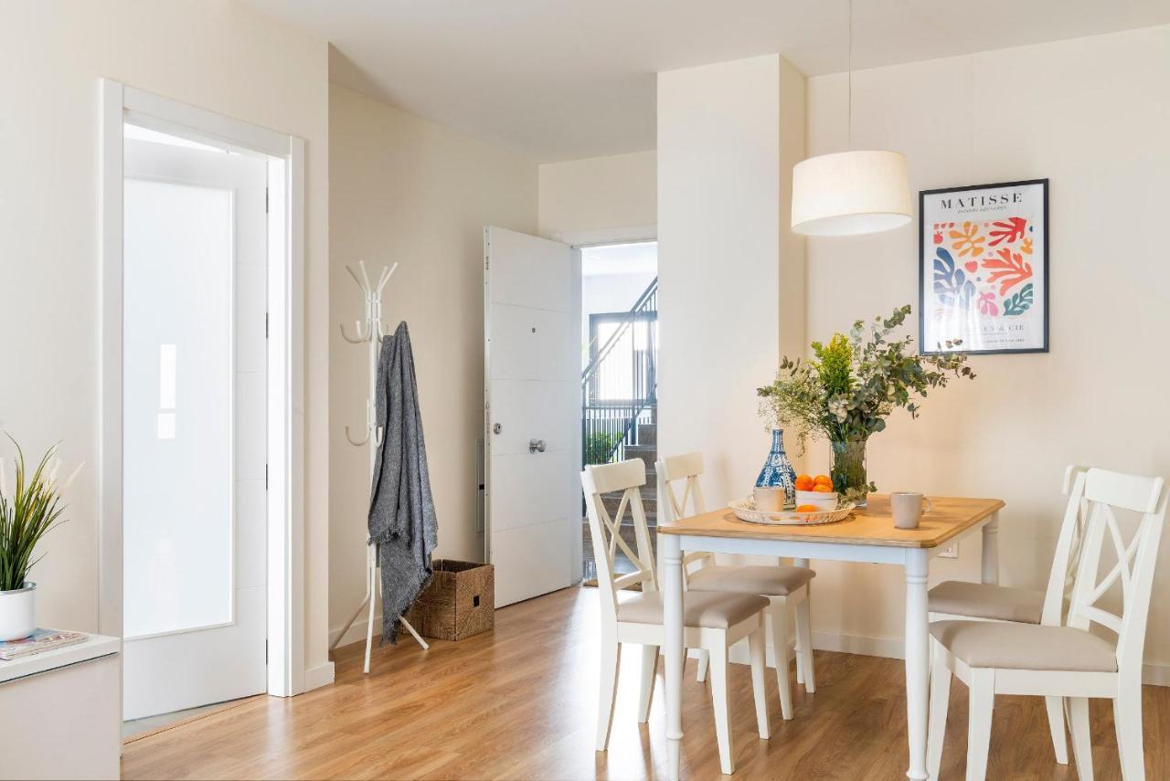 Deluxe Astoria Triana II Acogedor Y Tranquilo Appartement Sevilla Buitenkant foto